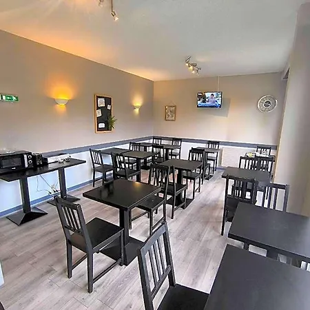 Adonis Lyon Est Artys Hotel Saint-Priest-en-Jarez