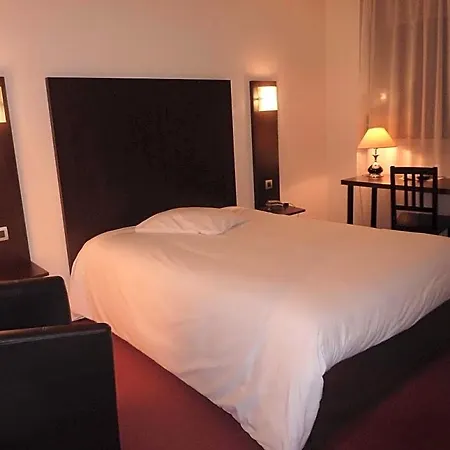 Adonis Lyon Est Artys Hotel Saint-Priest-en-Jarez
