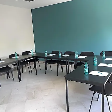 Hotel Adonis Lyon Est Artys